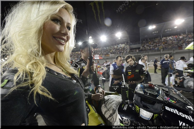 motogp_pitbabe_009_qatar_losail_2013