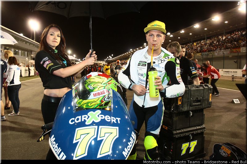 motogp_pitbabe_011_qatar_losail_2013