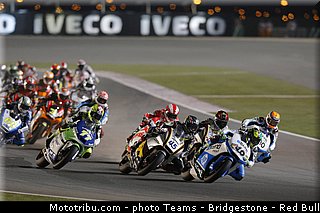 moto2_004_qatar_losail_2013.jpg