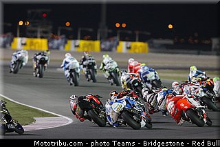 moto2_005_qatar_losail_2013.jpg