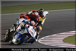 moto2_014_qatar_losail_2013.jpg