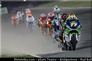 moto2_022_qatar_losail_2013.jpg