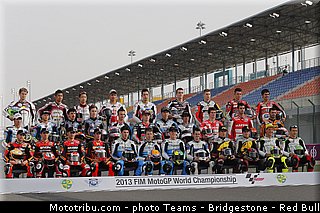 moto2_028_qatar_losail_2013.jpg