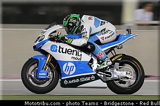 moto2_espargaro_p_007_qatar_losail_2013.jpg
