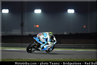 moto2_espargaro_p_015_qatar_losail_2013.jpg