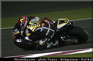 moto2_kallio_011_qatar_losail_2013.jpg