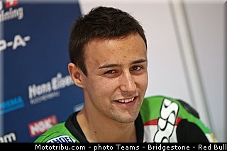 moto2_krummenacher_006_qatar_losail_2013.jpg