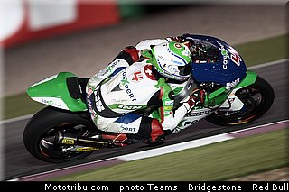moto2_krummenacher_008_qatar_losail_2013.jpg