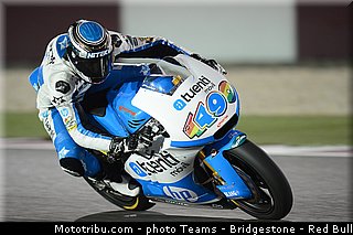 moto2_pons_005_qatar_losail_2013.jpg