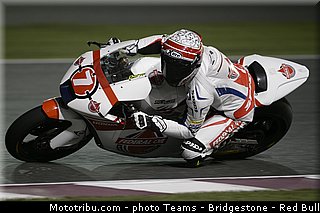 moto2_pradita_003_qatar_losail_2013.jpg