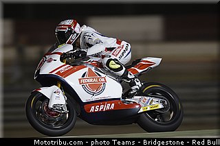 moto2_pradita_009_qatar_losail_2013.jpg