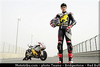 moto2_redding_004_qatar_losail_2013.jpg