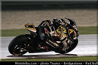 moto2_redding_006_qatar_losail_2013.jpg
