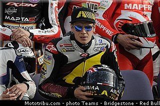 moto2_redding_013_qatar_losail_2013.jpg