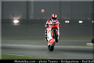 moto2_terol_007_qatar_losail_2013.jpg