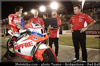 moto2_terol_013_qatar_losail_2013.jpg