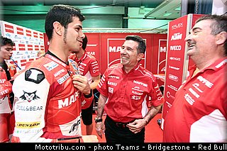 moto2_torres_009_qatar_losail_2013.jpg