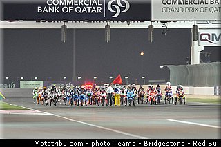 moto3_001_qatar_losail_2013.jpg