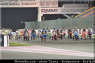 moto3_002_qatar_losail_2013.jpg