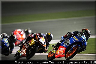 moto3_012_qatar_losail_2013.jpg