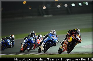 moto3_014_qatar_losail_2013.jpg