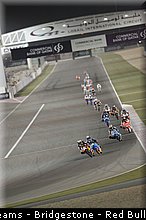 moto3_021_qatar_losail_2013.jpg