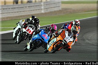 moto3_034_qatar_losail_2013.jpg