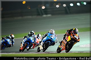 moto3_038_qatar_losail_2013.jpg