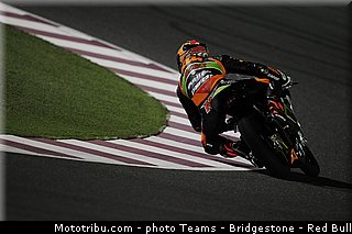 moto3_ajo_006_qatar_losail_2013.jpg