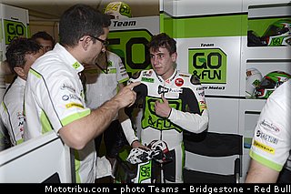 moto3_antonelli_001_qatar_losail_2013.jpg