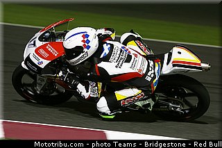 moto3_mcphee_006_qatar_losail_2013.jpg