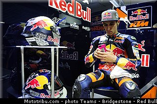 moto3_salom_005_qatar_losail_2013.jpg