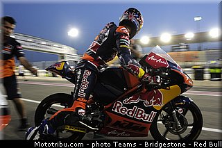 moto3_sissis_002_qatar_losail_2013.jpg