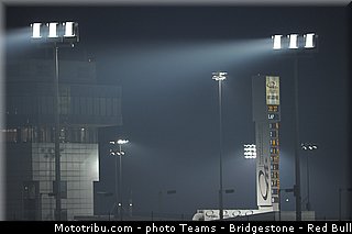 motogp_ambiance_002_qatar_losail_2013.jpg