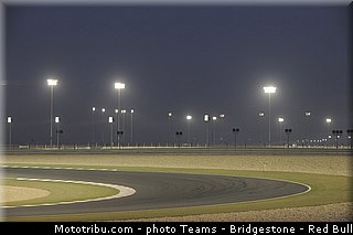 motogp_ambiance_005_qatar_losail_2013.jpg