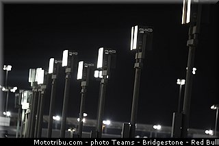 motogp_ambiance_006_qatar_losail_2013.jpg