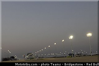 motogp_ambiance_007_qatar_losail_2013.jpg