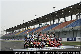 motogp_ambiance_021_qatar_losail_2013.jpg
