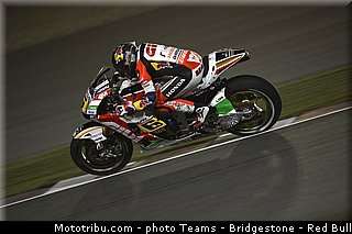 motogp_bradl_023_qatar_losail_2013.jpg