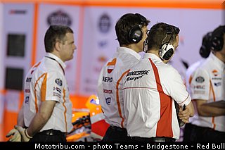 motogp_bridgestone_006_qatar_losail_2013.jpg