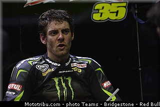 motogp_crutchlow_002_qatar_losail_2013.jpg