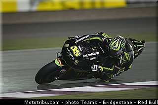 motogp_crutchlow_006_qatar_losail_2013.jpg