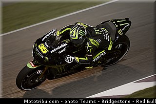 motogp_crutchlow_015_qatar_losail_2013.jpg