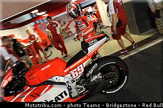 motogp_hayden_017_qatar_losail_2013.jpg