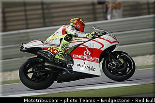 motogp_iannone_003_qatar_losail_2013.jpg