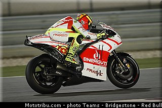 motogp_iannone_004_qatar_losail_2013.jpg
