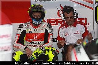 motogp_iannone_009_qatar_losail_2013.jpg