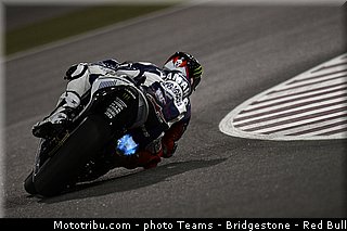 motogp_lorenzo_005_qatar_losail_2013.jpg