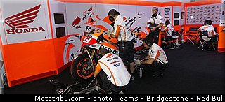 motogp_marquez_009_qatar_losail_2013.jpg