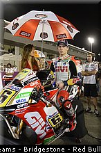 motogp_pitbabe_001_qatar_losail_2013.jpg